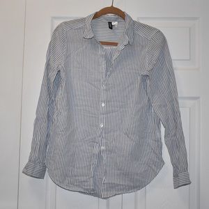 H&M button down shirt